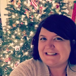 Meet your Posher, Maegan